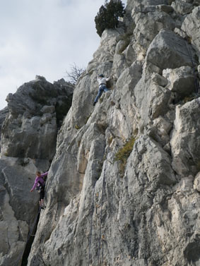 escalade à la turbie-Les-Surplombs-nice grimpe