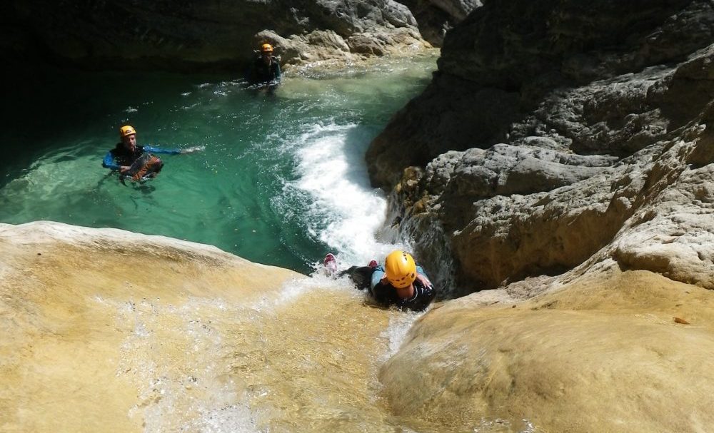 canyoning nice 06 alpes maritimes frejus saint raphael cote azur