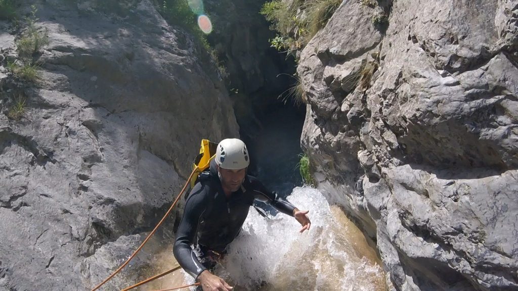 canyoning difficile nice 06 alpes maritimes extreme journee expert sportifs