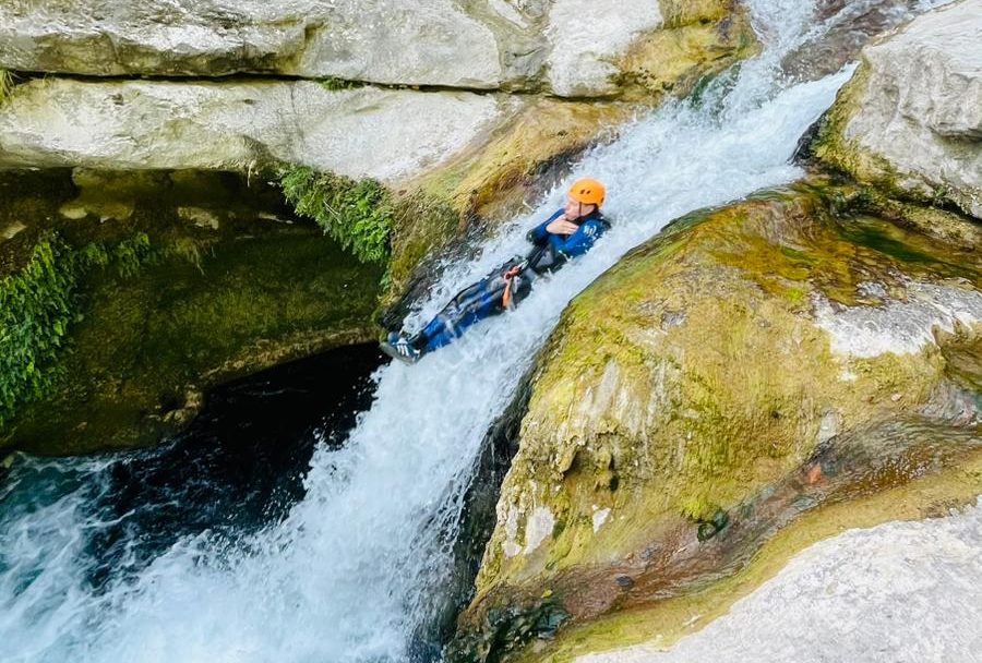 gorges du loup canyoning sportif Cannes Grasse Nice Antibes