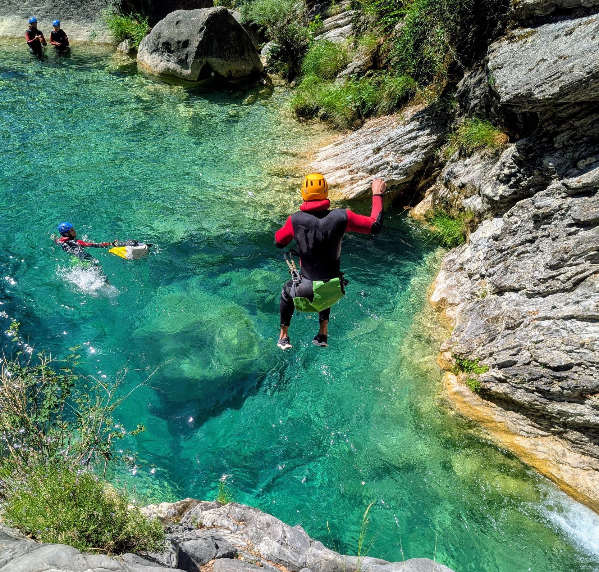 saut canyoning var frejus saint raphael var 83 saint aygulf issambres