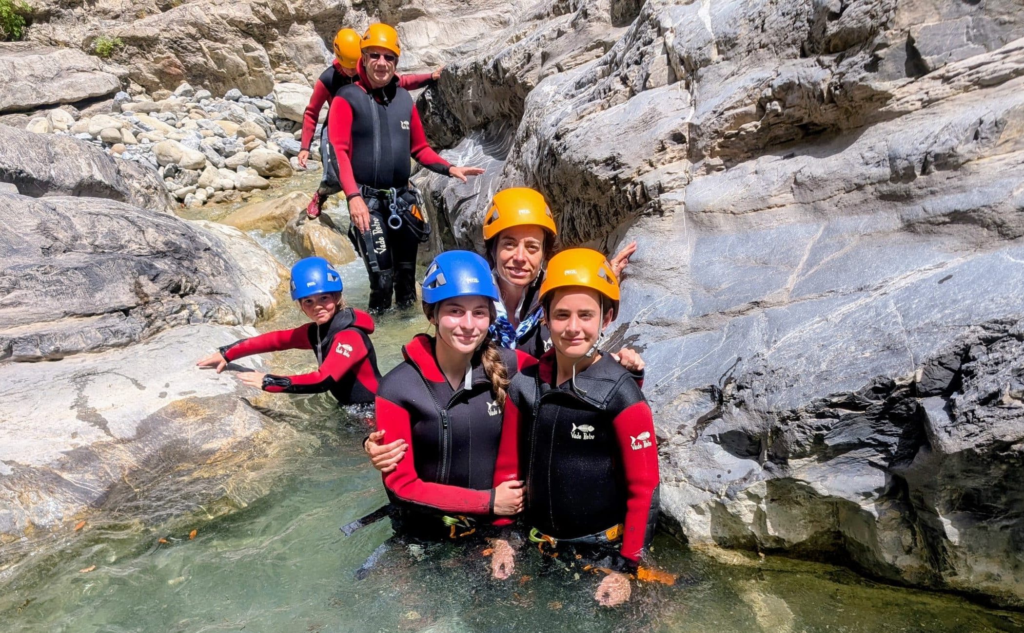 Canyoning en famille avec des enfants alpes maritimes