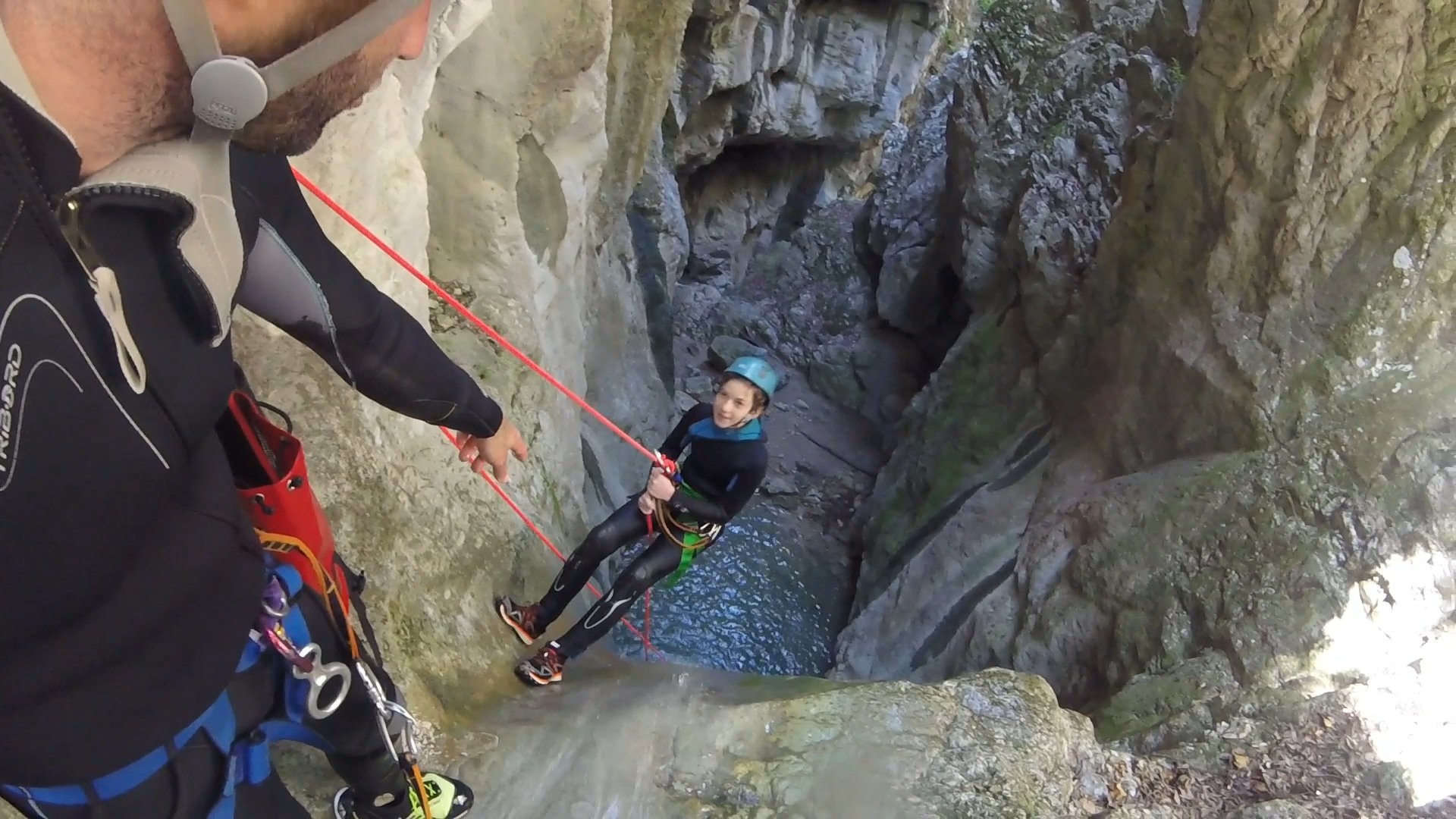 Une des descentes en rappel du canyoning de l'imberguet vésubie 06